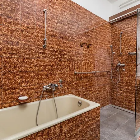 Sweet Retro Apartment